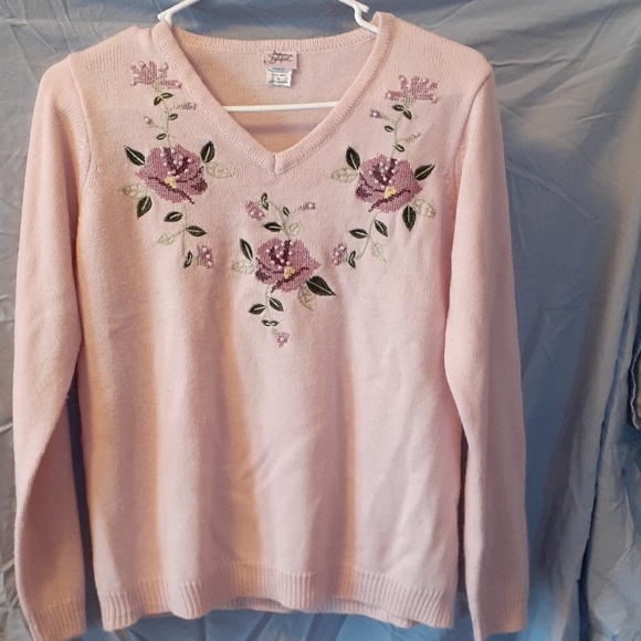 Lt pink embroidered vneck sweater, sz PS - Picture 1 of 4